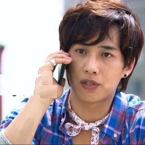 تصاویری از آیدل سابق “سریال خانواده جدید” کنار دختر بامزه‌اش