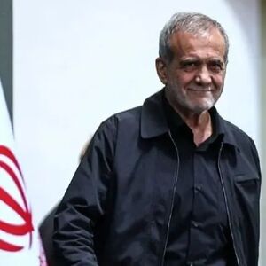 شلوار لی پزشکیان در یک دیدار رسمی جلب توجه کرد