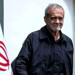 تغییر پوشش ناگهانی پزشکیان/ عکس