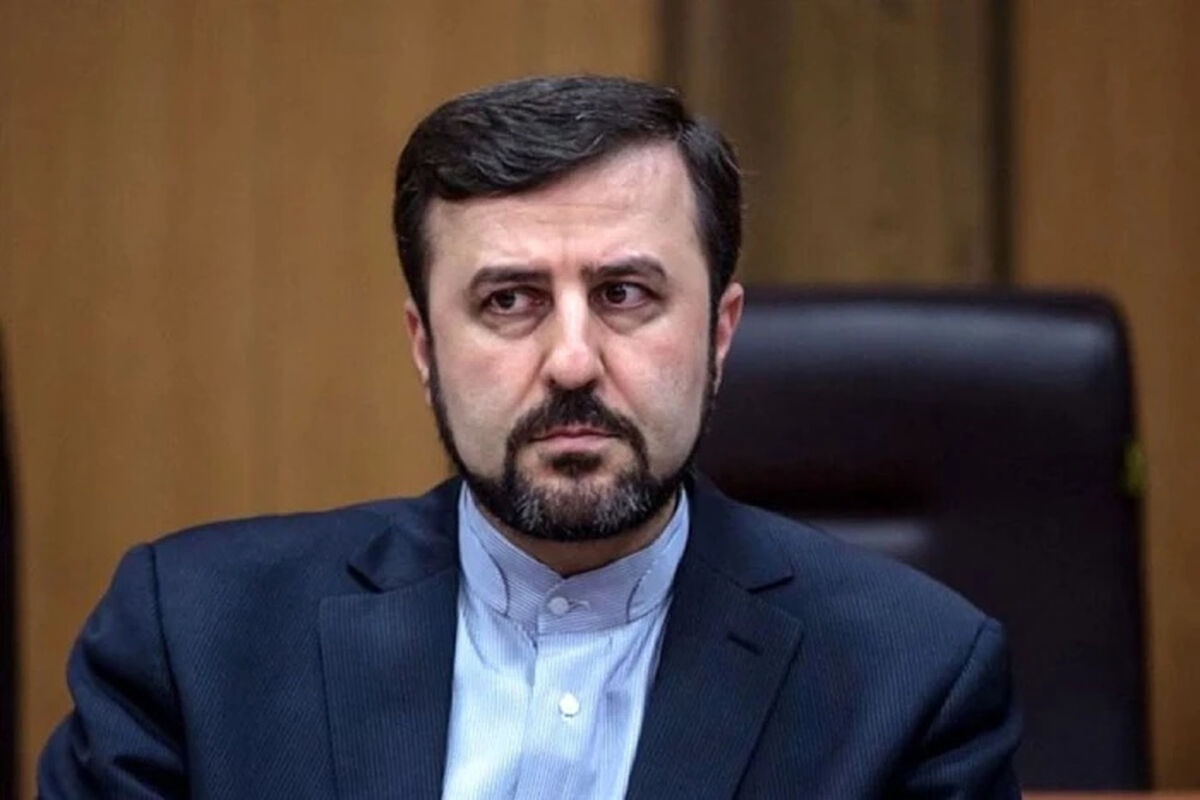 کنایه سنگین غریب‌آبادی به ترامپ