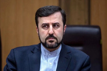 کنایه سنگین غریب‌آبادی به ترامپ