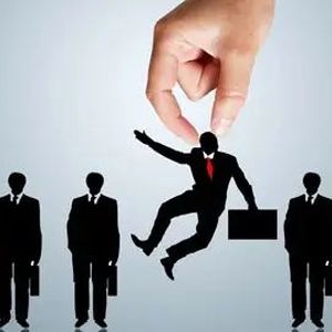 توصیه اطلاعات به دولت درباره تعدیل نیروی انسانی