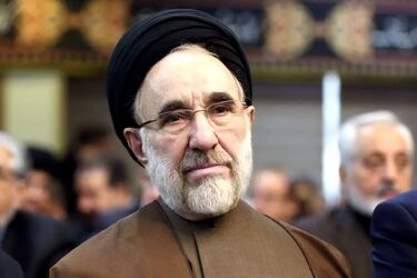 سلفی خاتمی در شب تاسوعا/ عکس