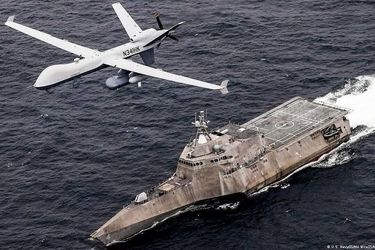 مقر ناوگان آمریکا در بحرین هدف قرار گرفت