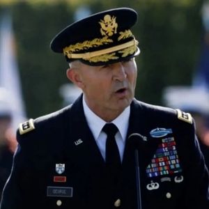 اظهارنظر تند رئیس ستاد ارتش آمریکا پس از اعلام استعفا