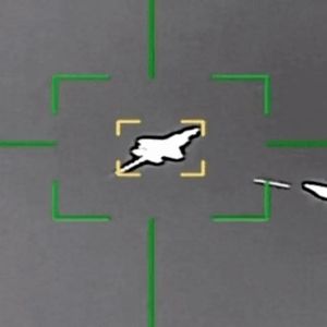 انهدام دومین فروند از جنگنده اف۳۵ در آسمان ایران/ تصاویر