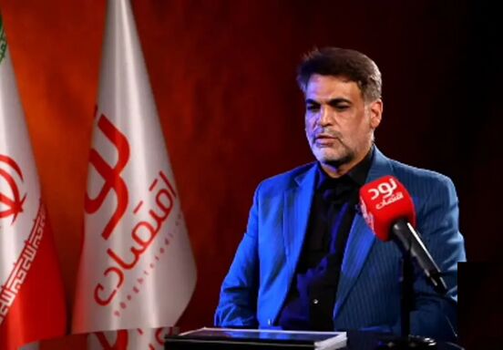 رقم فیش حقوقی یک کارمند ایران‌خودرو جلب توجه کرد/ ویدئو