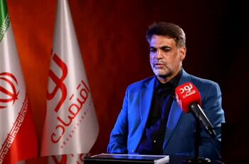 رقم فیش حقوقی یک کارمند ایران‌خودرو جلب توجه کرد/ ویدئو