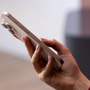  ارزان‌ترین گوشی سامسونگ ۱۰ میلیون شد