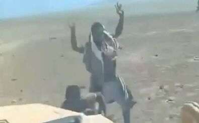 لحظات قتل وحشیانه اسیران انصارالله یمن +18/ ویدئو