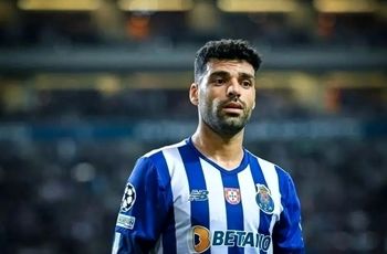 استوری مهدی طارمی در واکنش به کشتار دانش آموزان مینابی/ عکس