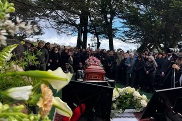 تصاویری از مراسم خاکسپاری بهرام بیضایی در آمریکا/ ویدئو