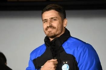 مربی موقت استقلال مشخص شد