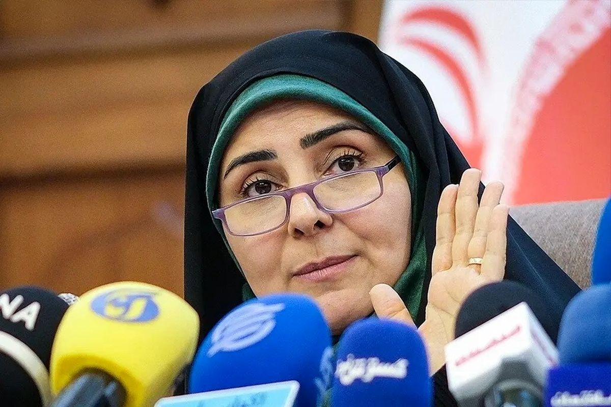 استعفای «صادق» شایعه است