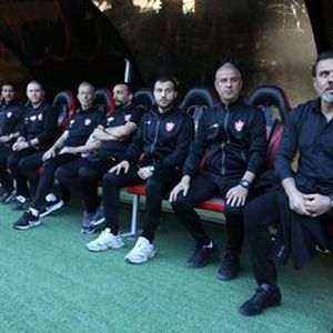معمای عجیب نیمکت پرسپولیس/ گزینه داخلی راهکار موقتی است