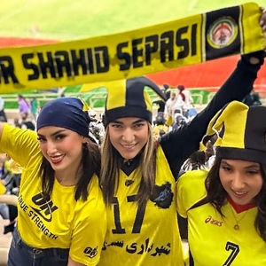چند دختر شیرازی، سوژه روز ایران شدند