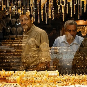 دلار ۲۰۰ هزار، طلا ۲۲ میلیون/ امروز چقدر فقیرتر شدیم؟