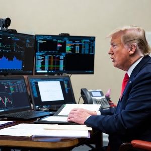 تعرفه‌های تجاری ترامپ؛ چرا الان بهترین زمان برای خرید لپ تاپ استوک است؟