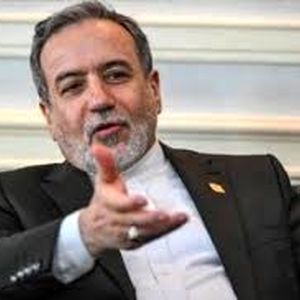 قیمت روسری لاکچری همسر عراقچی خبرساز شد/ عکس