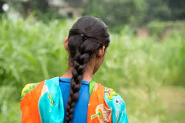 تجاوز پدر ۵۰ ساله به دختر ناشنوایش و باردار شدن او