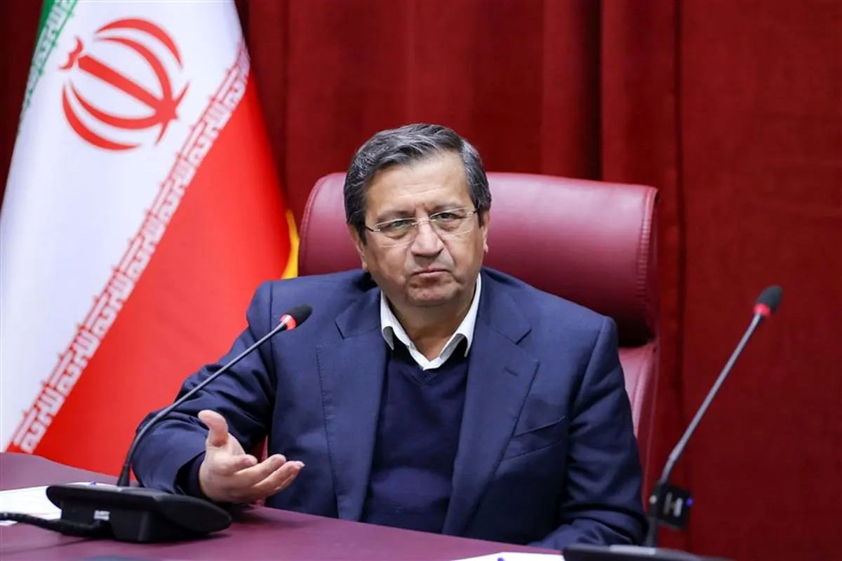 همتی از آرامش می‌گوید؛ دلار ۱۴۷ تومنی از التهاب