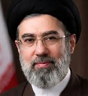 تصاویر حضور رهبر انقلاب در جلسات با فرماندهان منتشر می‌شود