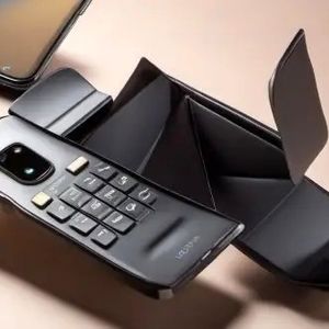 گوشی شگفت‌انگیزی که چهار بار تا می‌شود!/ عکس