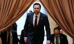 آکسیوس: ونس برای مذاکره با ایران عازم پاکستان می‌شود