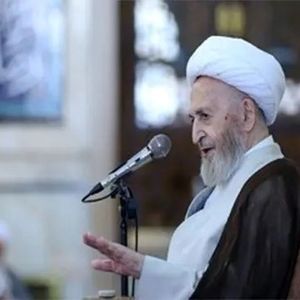 فتوای جنجالی آیت‌الله سبحانی درباره موتورسواری زنان/ حرام است