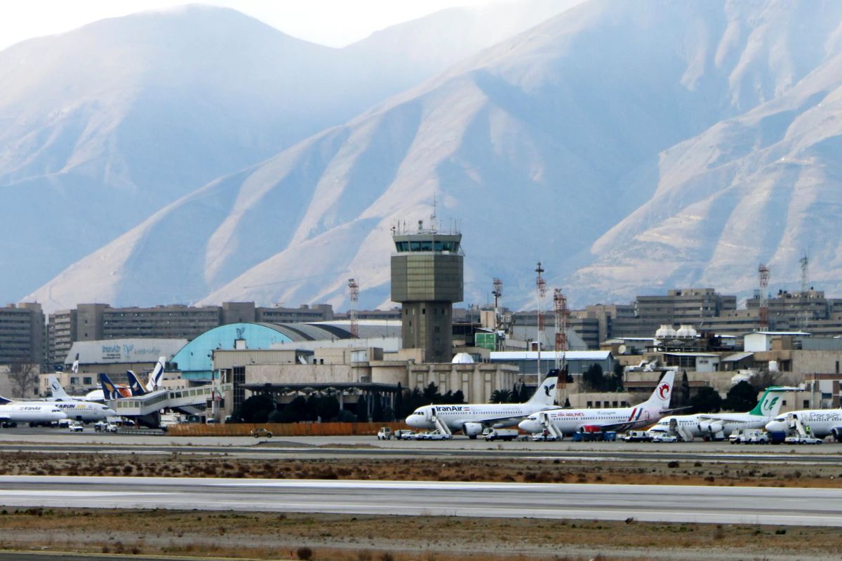 ورود به ایران پولی شد