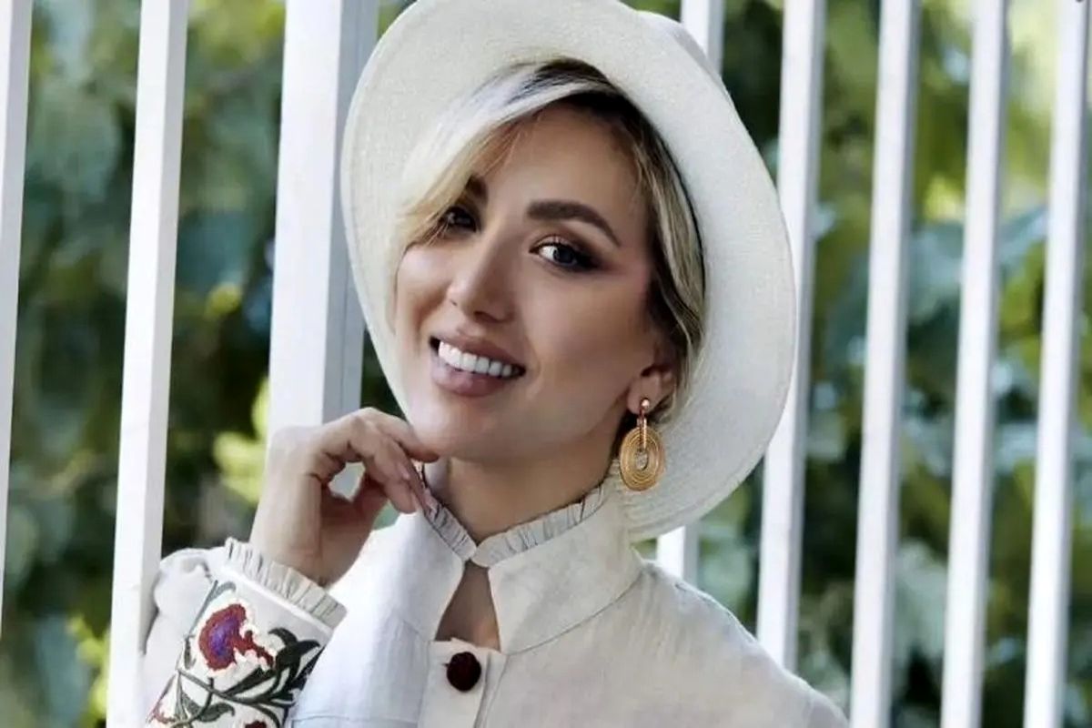  چیدمان سفره یلدای مینا مختاری، همسر بهرام رادان