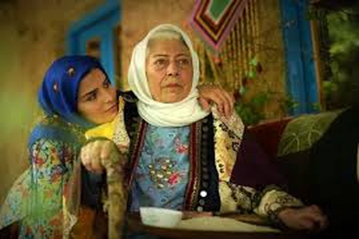 «طلا، ثریا، حشمت خان و قربان» در پشت صحنه سریال سوجان/ عکس