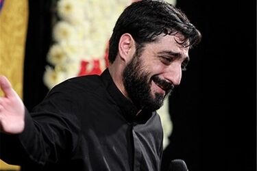 مداحی بنی‌فاطمه در خانه اکبر عبدی/ ویدئو