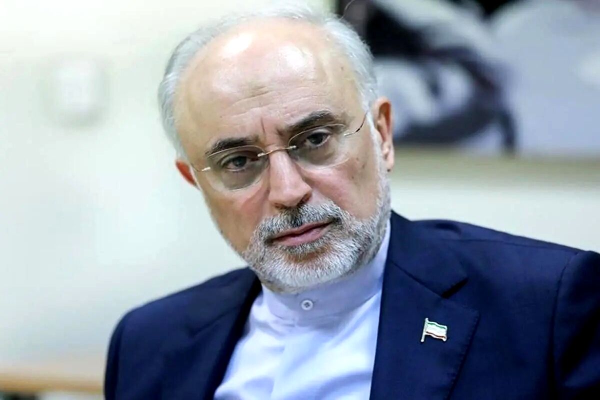 مشکل این است که دشمن را شوخی می‌گیریم