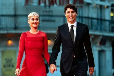 چرا سیاستمداران جذب ستاره‌ها می‌شوند؟