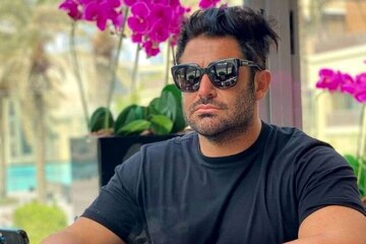 سورپرایز جدید محدرضا گلزار؛ آقای مجری ریش‌هاش را زد!/ عکس