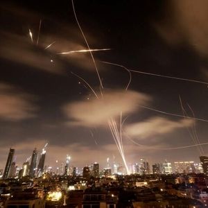 نتانیاهو و وزیر جنگ در جلسه محرمانه:‌ هدف آیت‌الله است