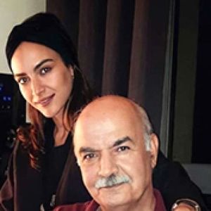 سینا ساعی با دختر ایرج طهماسب نامزد کرده است؟/ عکس