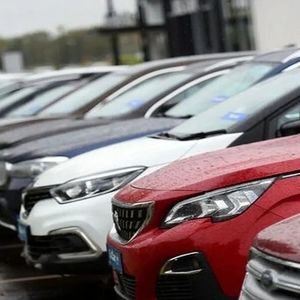 مهلت ثبت نام خودروهای وارداتی تمدید شد