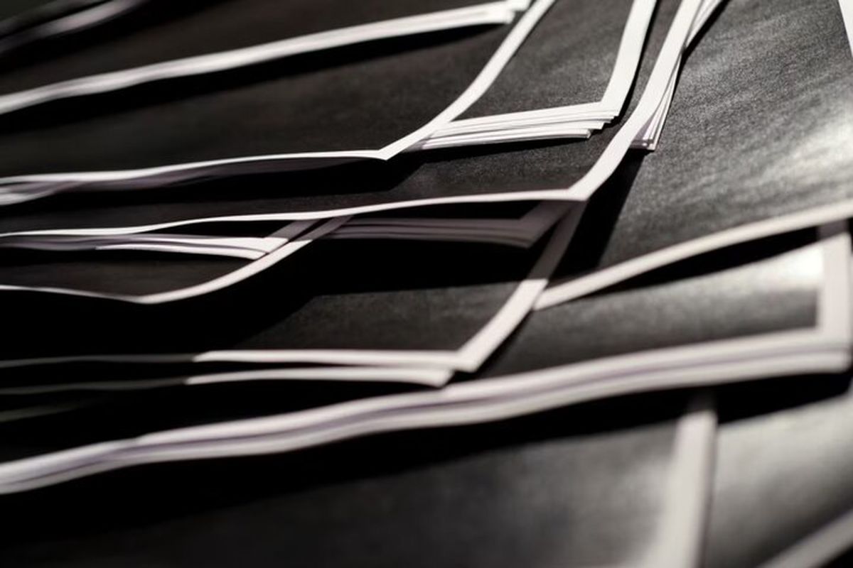 انتشار اسناد مجرم جنسی آمریکا؛ کلینتون در استخر دیده شد/ عکس