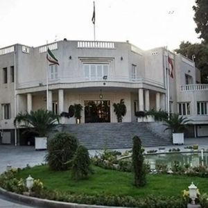 رئیس دفتر پزشکیان: اینترنت سفید برای همه، حتی اعضاء هیئت دولت حذف می‌شود!