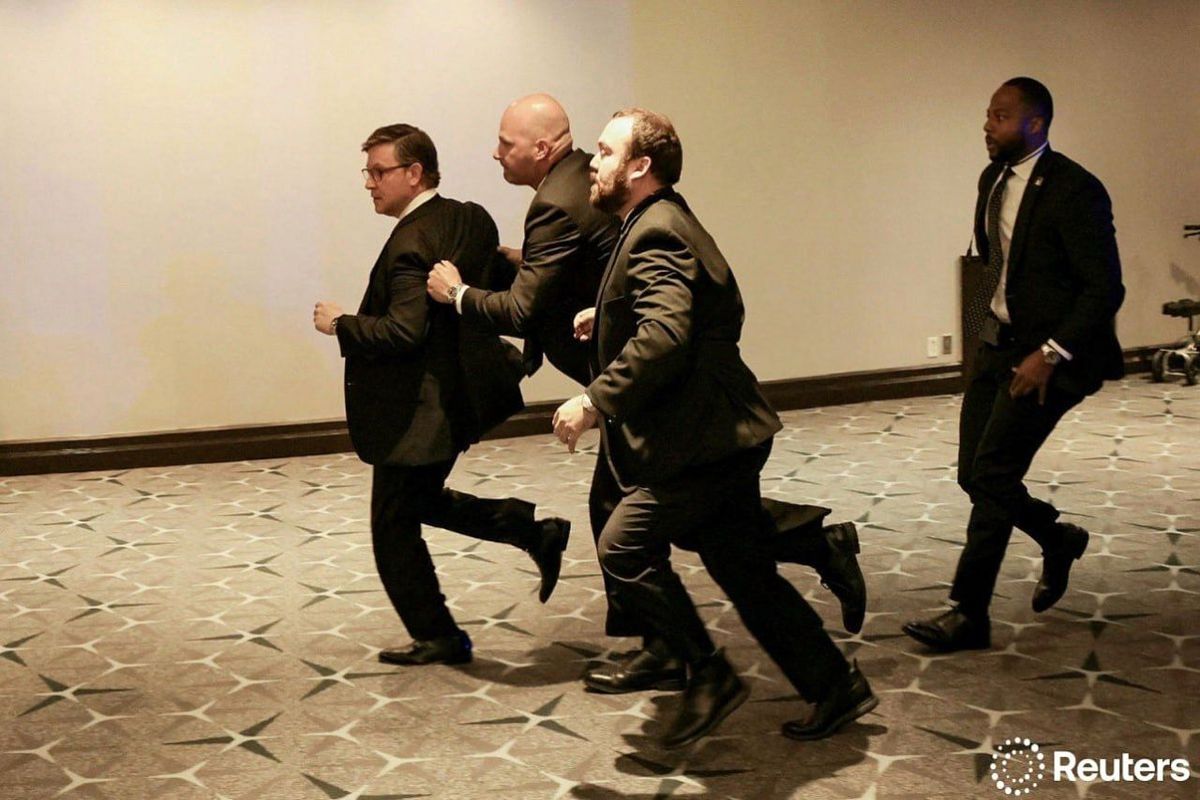 شلیک گلوله در ضیافت شام خبرنگاران کاخ سفید / سی‌ان‌ان: هدف، ترور ترامپ و ونس بود/ عکس و ویدئو