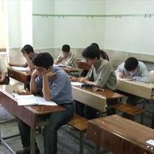 صحنه باورنکردنی در یک هنرستان پسرانه!/ ویدئو