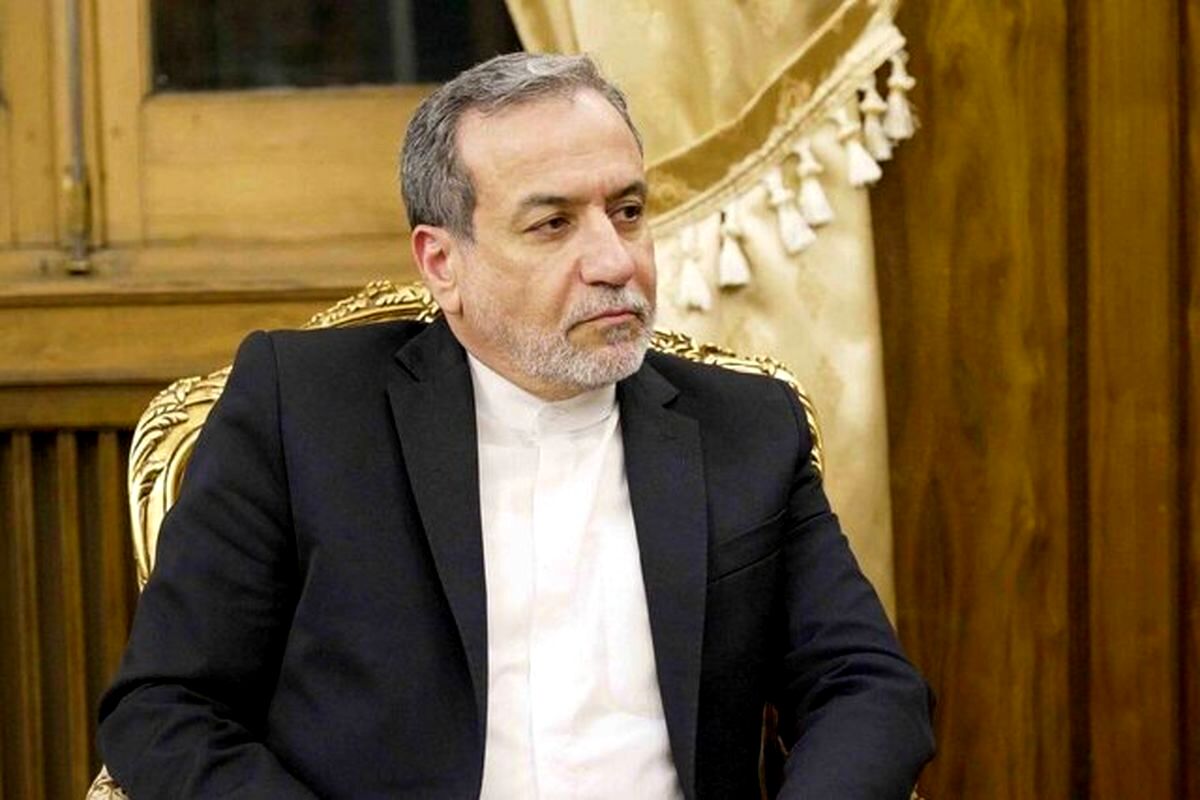 «عراقچی» تصویر ویزایش برای سفر به آمریکا را منتشر کرد/ عکس
