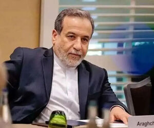 پاسخ تند عراقچی به وزیر خارجه فرانسه
