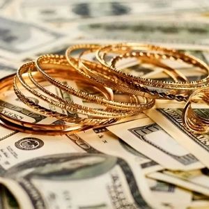 فنر طلا و دلار بدجور در رفت
