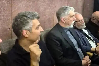 توضیح خبرنگاری که ویدئوی دست دادن عادل فردوسی پور و وزیر ارشاد را منتشر کرد/ ویدئو