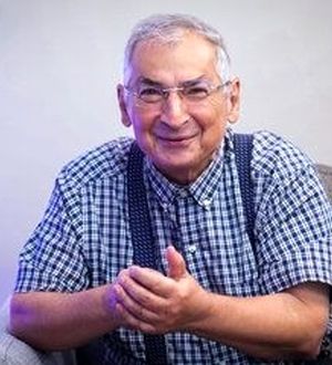 زیباکلام: آرزوی جنگ یعنی آرزوی نابودی کامل ایران!