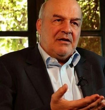 تا 10 سال آینده با تکیه بر انرژی خورشیدی، نیازی به سوخت فسیلی برای تامین برق نداریم 