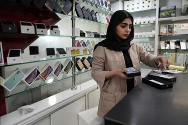 قیمت گوشی سامسونگ، شیائومی و آیفون/ ارزان‌ترین گوشی، هفت میلیون!